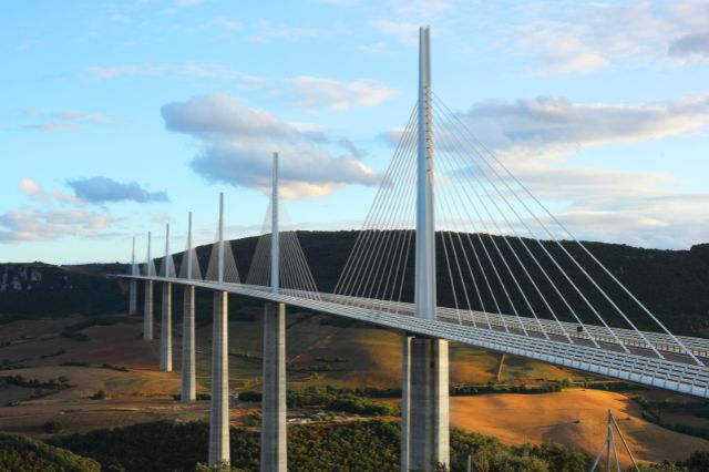 ミヨー橋